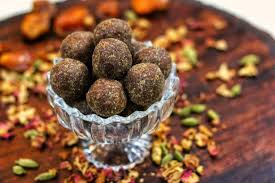 Healthy flax seeds ladoo sweetened with dates